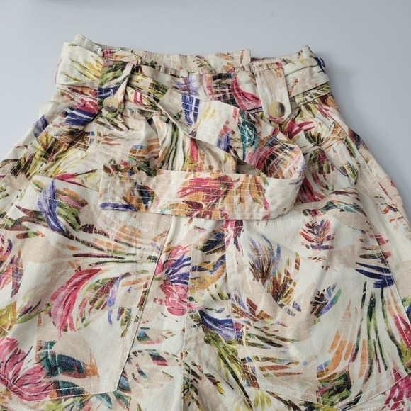 Chufy Luca High Waisted Tropical Leaf Printed Shorts - Picture 8 of 10